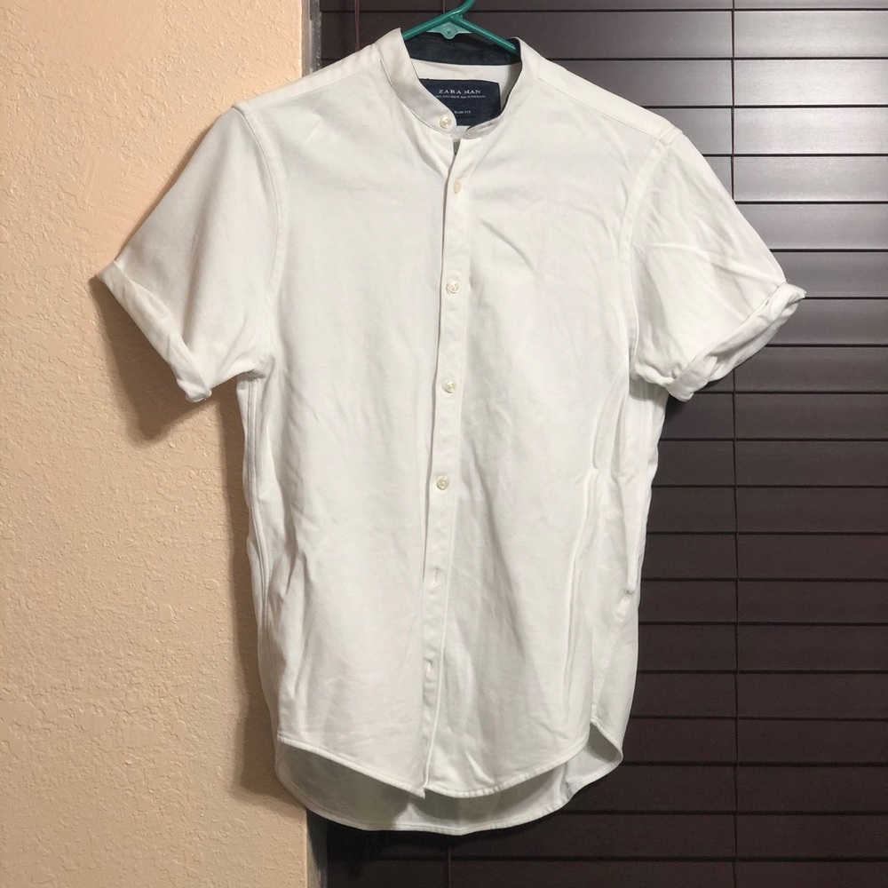 ZARA MAN SHORT SLEEVE BUTTON UP